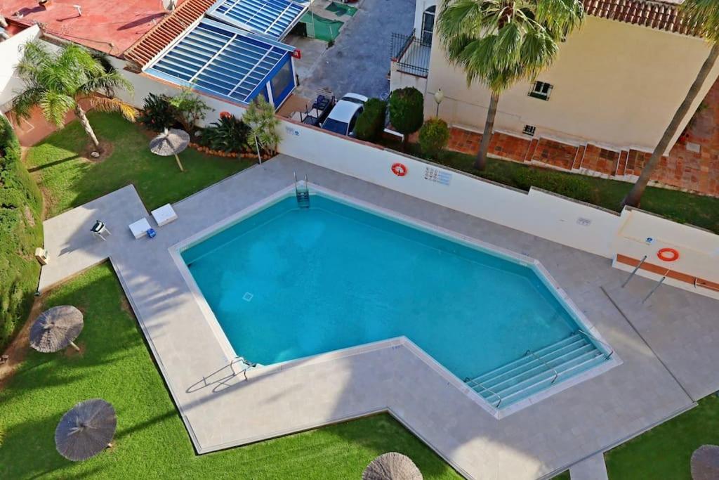 Vistas Al Mar Y Al Puerto Deportivo Apartment Benalmádena Exterior photo